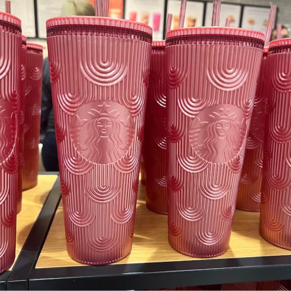 Starbucks pink mermaid scale tumblr  cup - Picture 3 of 3
